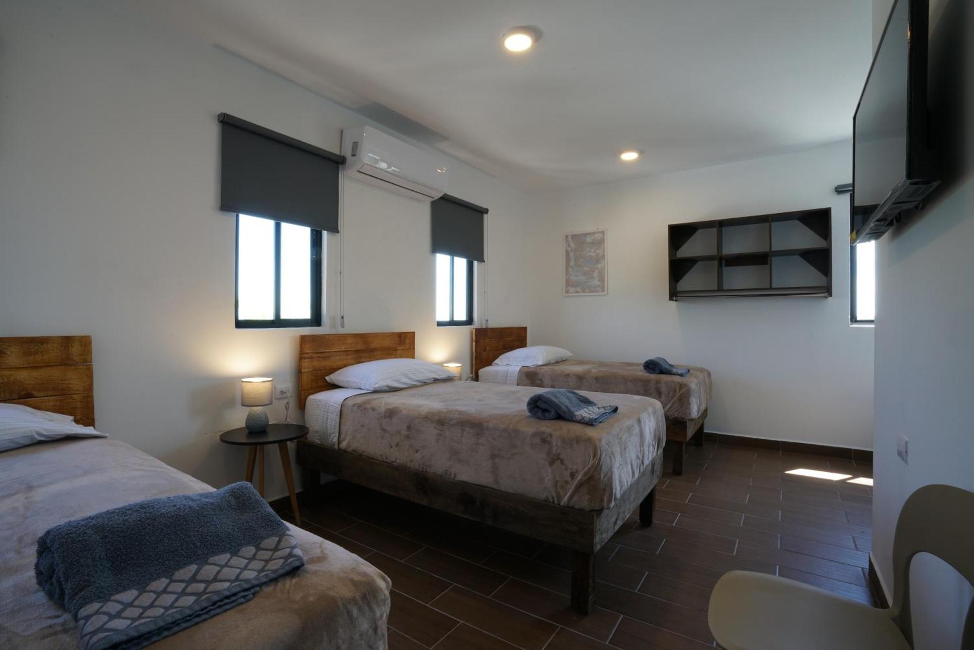 Suites Apodaca Exteriör bild